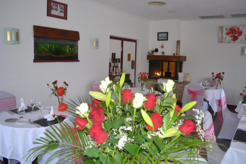 Hotel Restaurant La Braisiere Saint-Romain  Zewnętrze zdjęcie