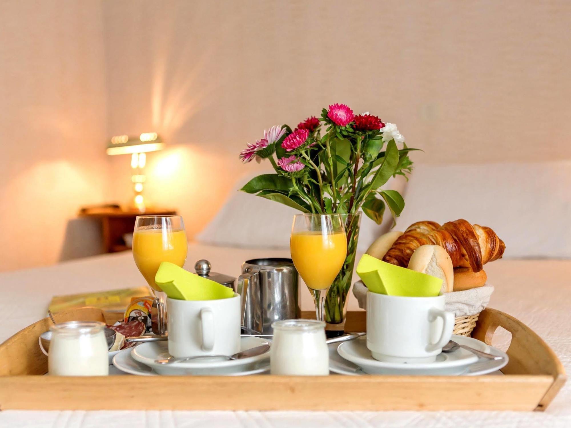 Hotel Restaurant La Braisiere Saint-Romain  Zewnętrze zdjęcie